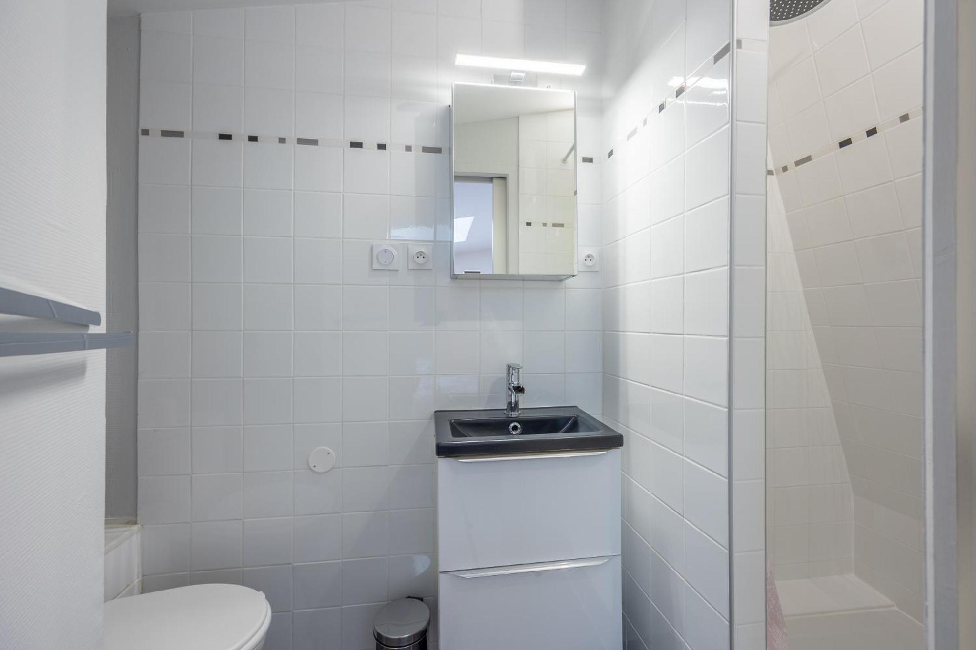 Un Balcon Sur Le Port - Place De Parking * Courseulles-sur-Mer